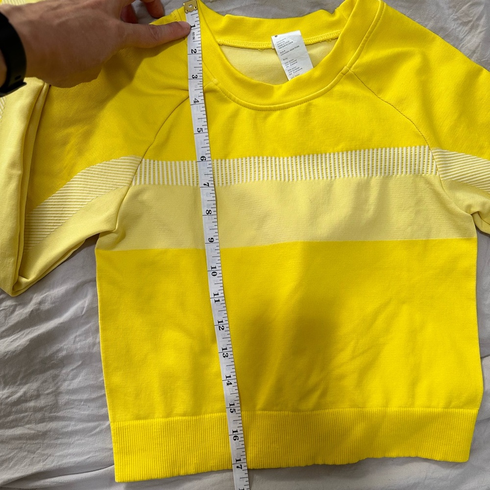 Fabletics Workout Outfit - Picture 10 of 13